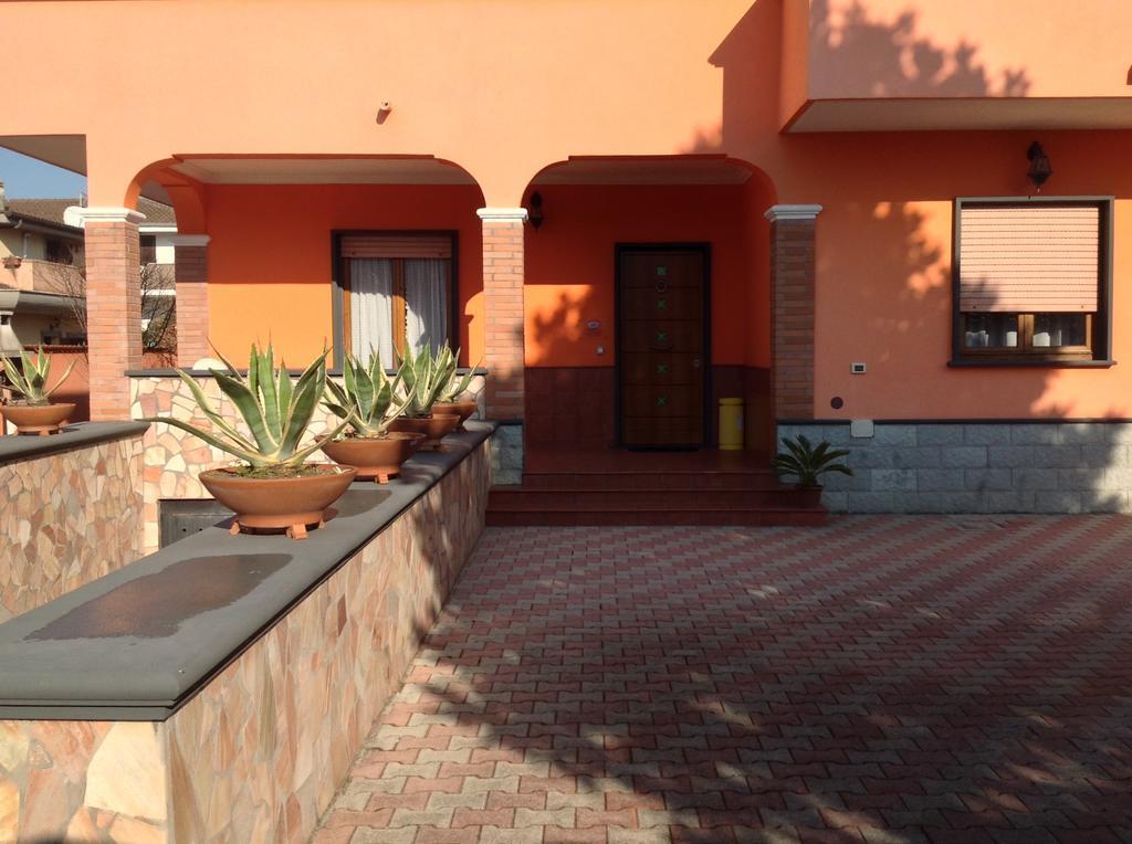 Orange Holiday Home Torvaianica Luaran gambar
