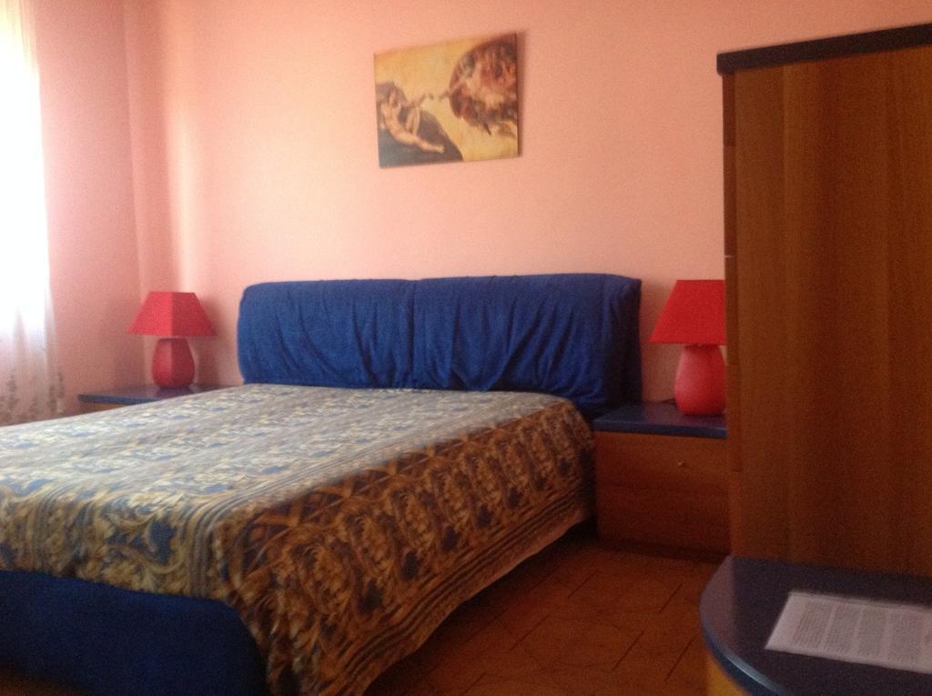 Orange Holiday Home Torvaianica Luaran gambar