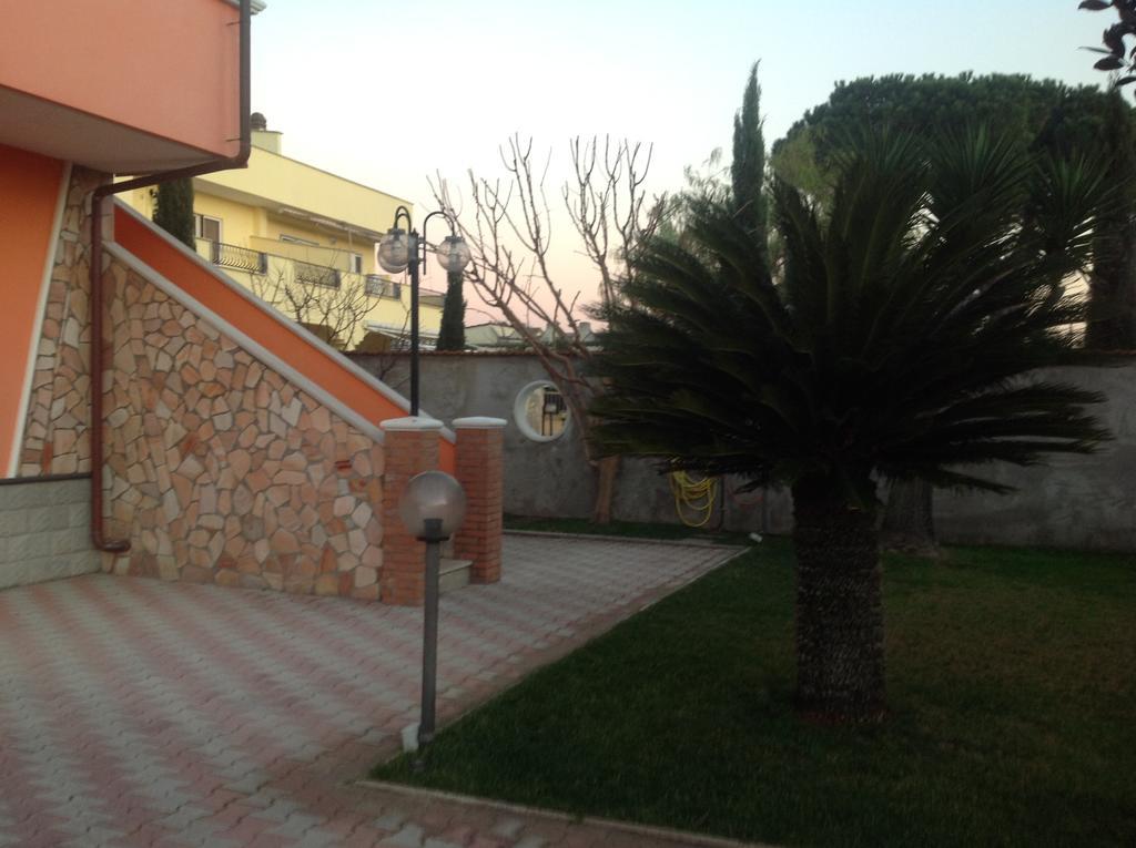 Orange Holiday Home Torvaianica Luaran gambar
