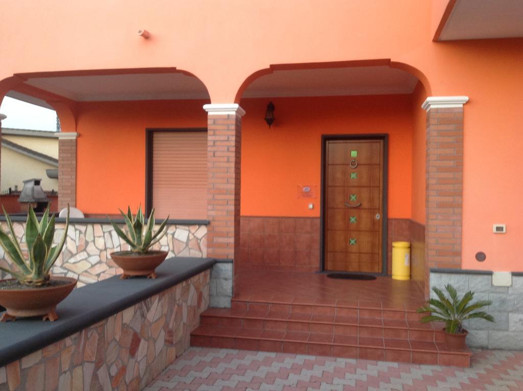 Orange Holiday Home Torvaianica Luaran gambar