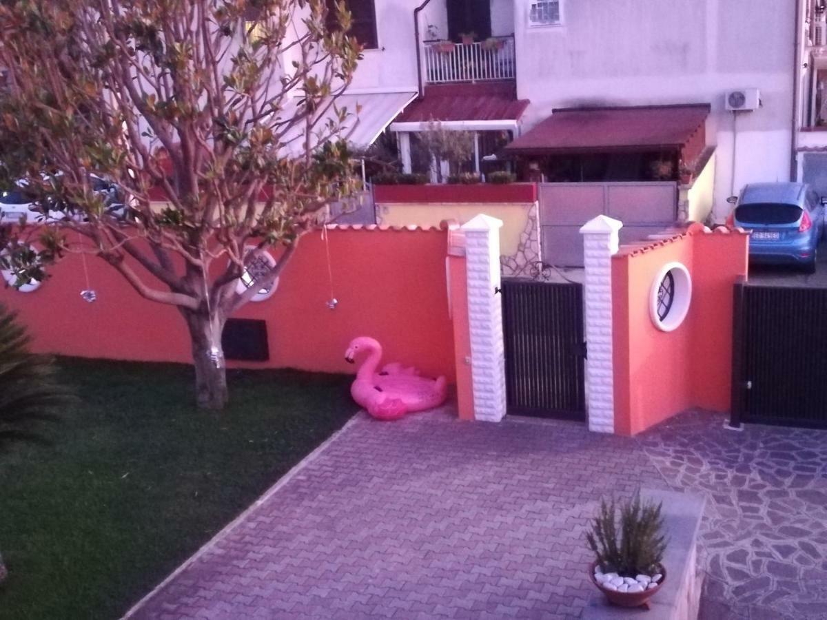 Orange Holiday Home Torvaianica Luaran gambar